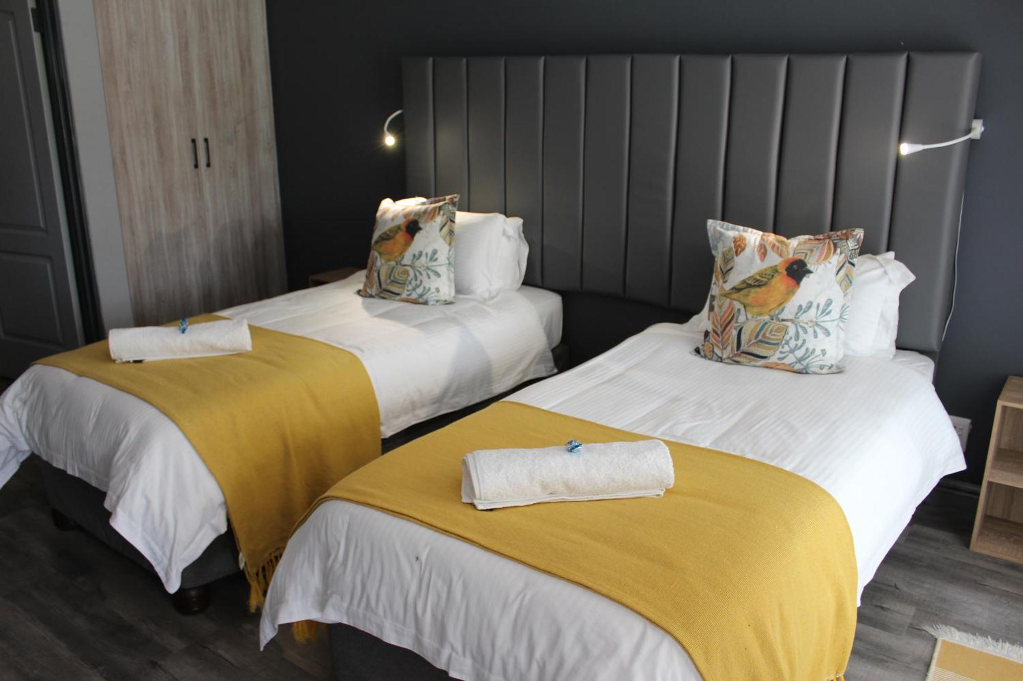 At The River Guest House Kroonstad Exterior photo
